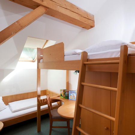 Alpenhotel Badmeister Flattach Δωμάτιο φωτογραφία