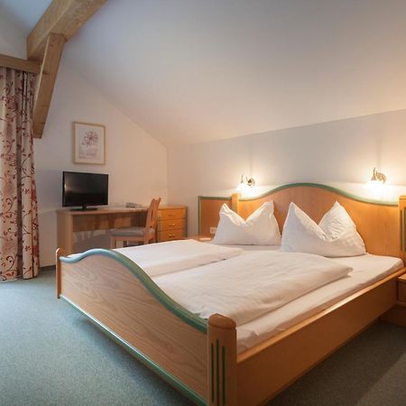 Alpenhotel Badmeister Flattach Δωμάτιο φωτογραφία