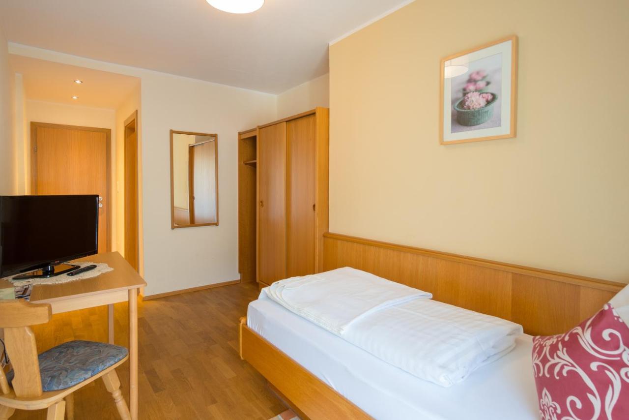 Alpenhotel Badmeister Flattach Εξωτερικό φωτογραφία