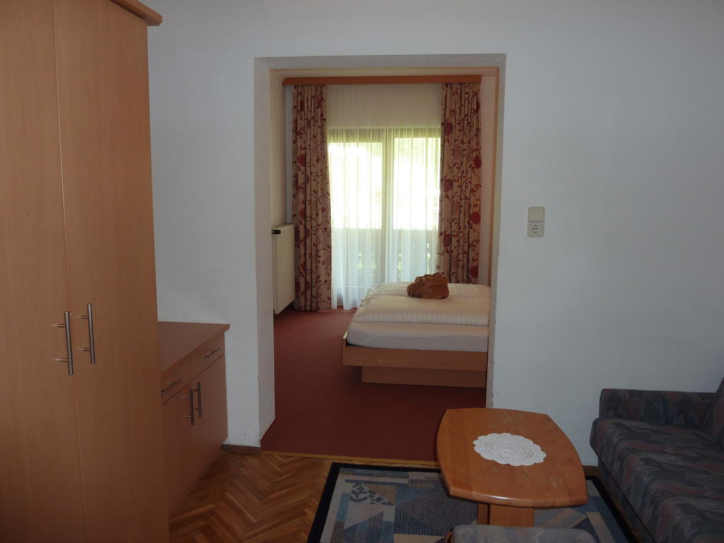 Alpenhotel Badmeister Flattach Δωμάτιο φωτογραφία