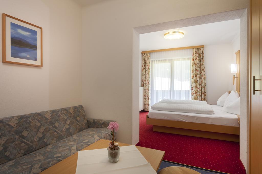 Alpenhotel Badmeister Flattach Εξωτερικό φωτογραφία