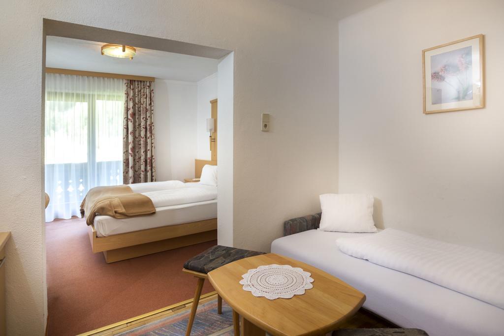 Alpenhotel Badmeister Flattach Εξωτερικό φωτογραφία