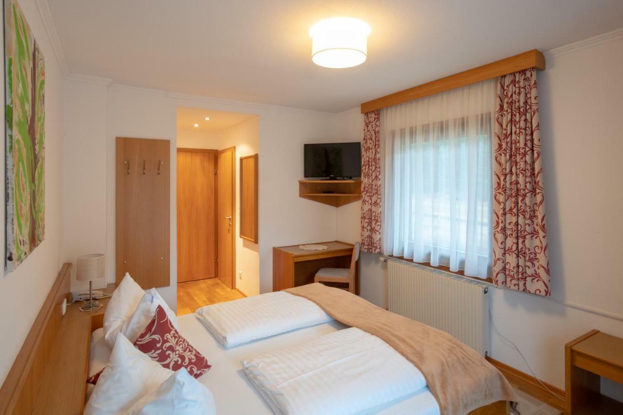 Alpenhotel Badmeister Flattach Εξωτερικό φωτογραφία