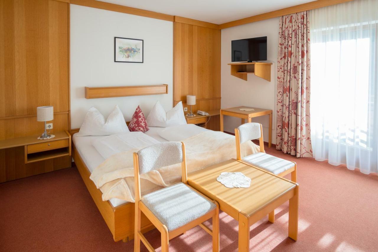 Alpenhotel Badmeister Flattach Εξωτερικό φωτογραφία